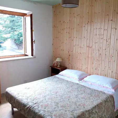Apartamento Comfortable In With Mountain View